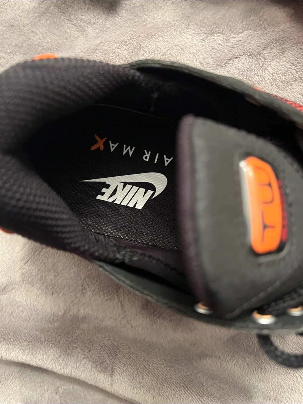 Nike Men's Air Max TW SE Orange & Black Mesh Sneakers